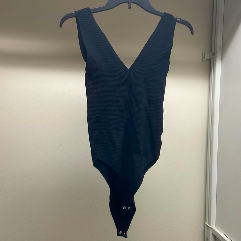 Ribbed body suit